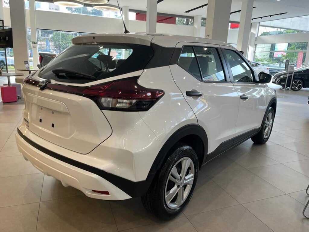 Nissan Kicks Active CVT 2024