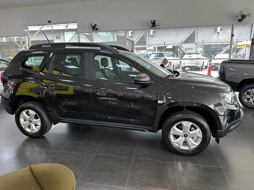 Renault Duster Intense Plus CVT 2025